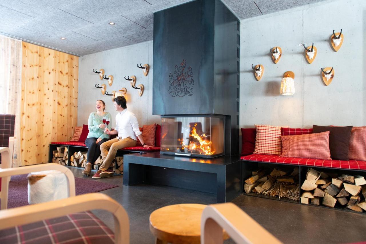 Berghotel Mettmen Schwanden  Dış mekan fotoğraf